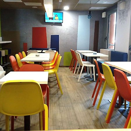 Ibis Budget Dieppe Centre Port Exterior photo